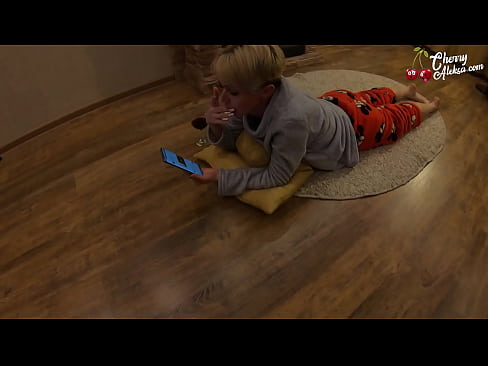 ❤️ Crazy Blonde Sugno Dick Anferth Sugno a Bownsio Arno - Rhyw Rhefrol Porno wrthon ni ❌️
